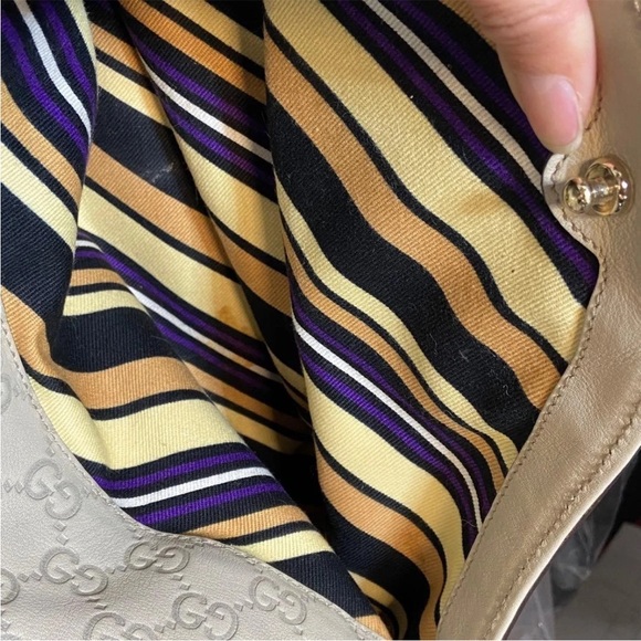 Gucci Gold-Tone Beige Shoulder Bag - Picture 4 of 16